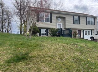 209 Greenwood Rd, Staunton, VA 24401