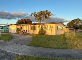 14825 SW 104th Pl, Miami, FL 33176