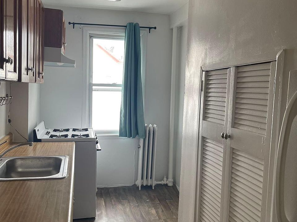 1st image of 1629 Bath Ave #2