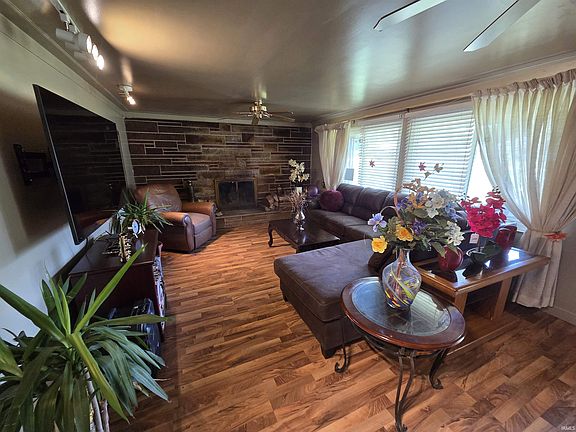 2nd image of 3108 E Winwood Dr