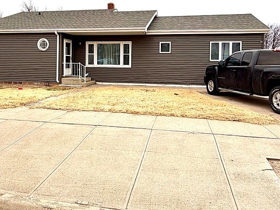 2nd image of 407 Bonner St