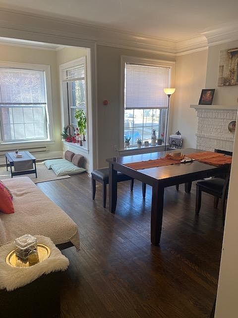 1st image of 943 Judson Ave #1N