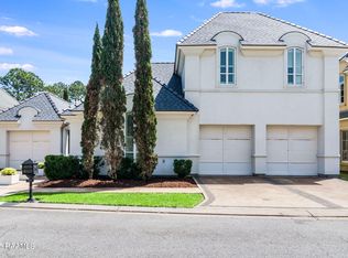 105 Club View Dr, Lafayette, LA 70503