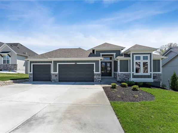 1305 NW 106th Ter, Kansas City, MO 64155