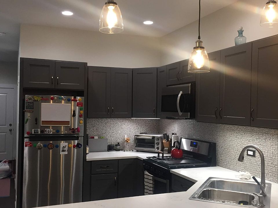 1st image of 2617 S Karlov Ave