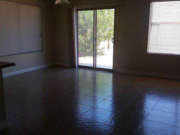 5th image of 3134 W Dunbar Dr