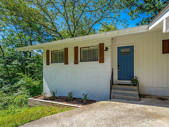3rd image of 506 Bitsy Ln