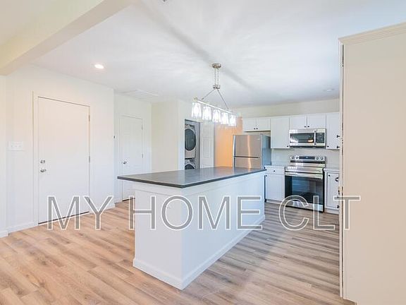 4th image of 506 E Marion St #4
