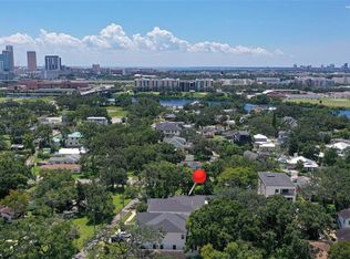 2404 N Glenwood Dr, Tampa, FL 33602
