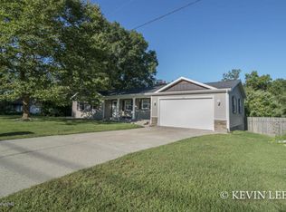 5185 Wakefield Ave NE, Comstock Park, MI 49321