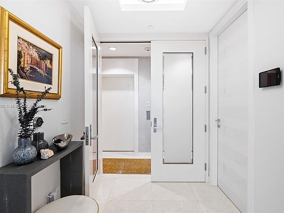 3rd image of 15811 Collins Ave APT 2901