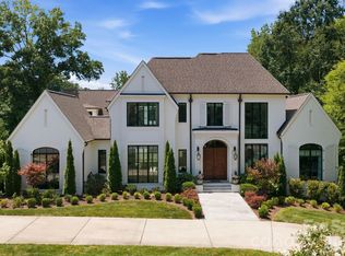 4420 Forest Hills Dr, Charlotte, NC 28226