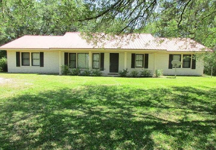 1st image of 3600 Roberts Rd