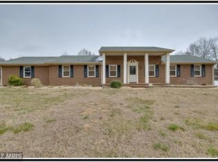 59 Sebastian Rd, Fredericksburg, VA 22405