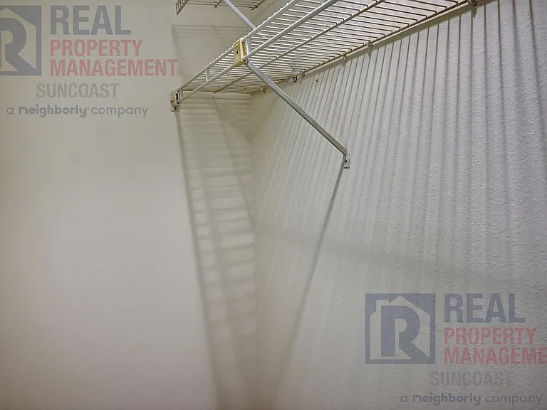 251 Fenwick Dr #14 — Photo 28