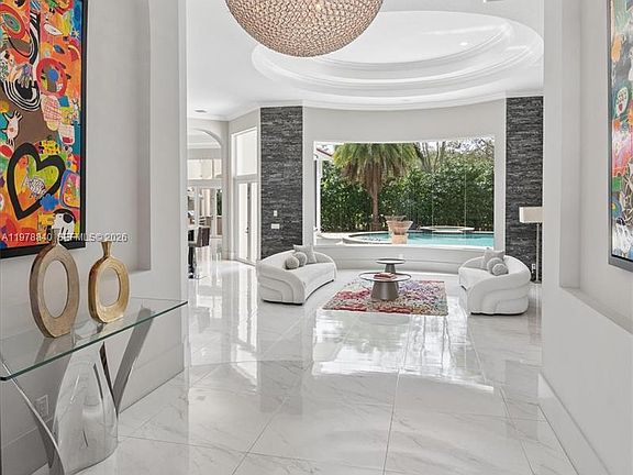 3rd image of 12922 Grand Oaks Dr