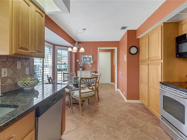 11745 Quail Village Way — Photo 12