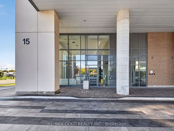 4th image of 15 Lynch St #505