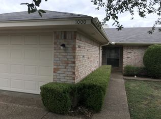 1000 Parkview Cir, Hewitt, TX 76643