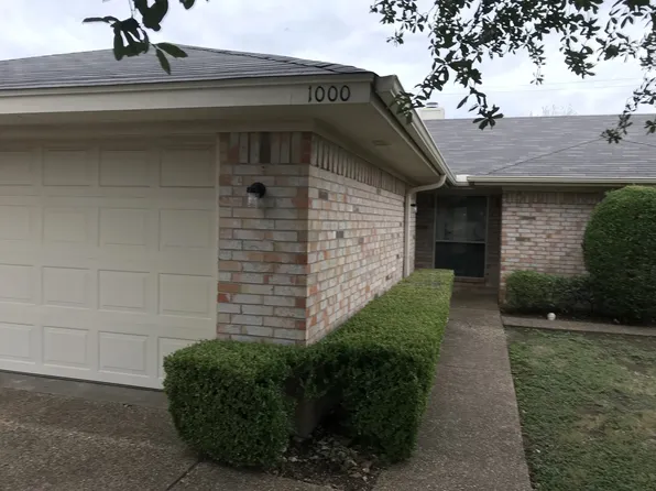 1000 Parkview Cir, Hewitt, TX 76643