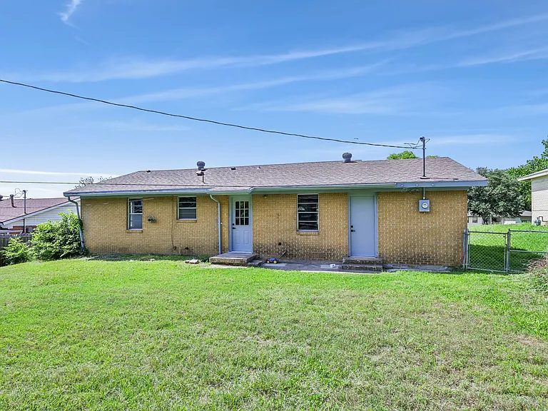 7940 Chaparral Dr — Photo 23