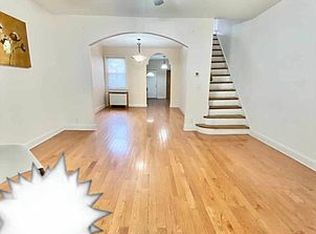 5852 41st Dr, Woodside, NY 11377