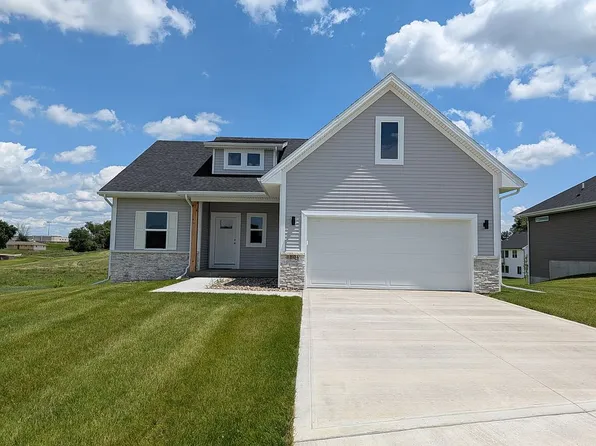 1804 Camblin Dr, Atlantic, IA 50022