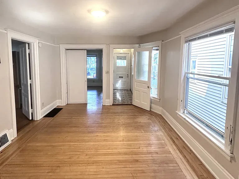 1717 N Astor St #1717 — Photo 6