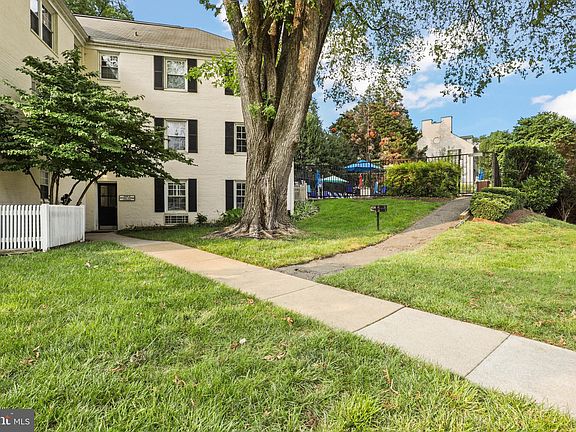 2nd image of 2912 13th Rd S APT 204