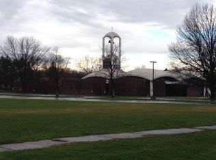 15 Saint Martins Way, Rochester, NY 14616