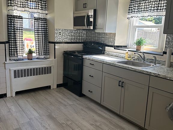 another kitchen view