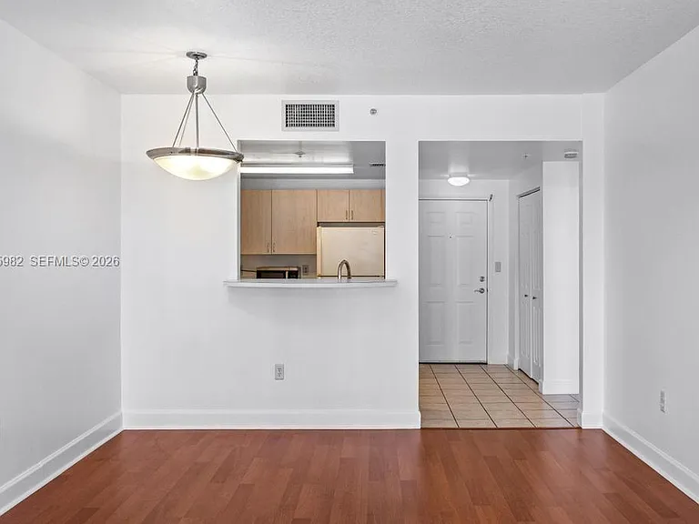 50 Menores Ave #805 — Photo 16
