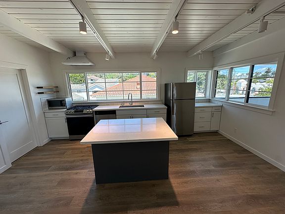 3rd image of 16 W Mission St #23