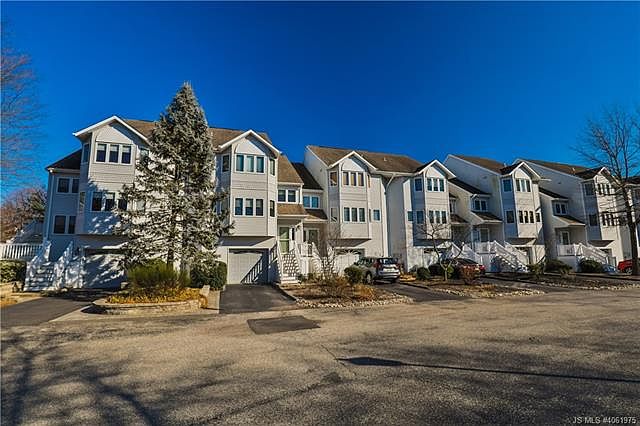 1st image of 372 Begonia Ct #37D2