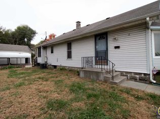 845 NE Strait Ave, Topeka, KS 66616