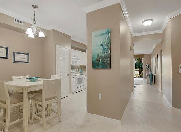 4th image of 3985 Bishopwood Ct E Unit 103