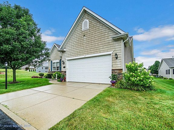 4th image of 10564 Woodmar Ln