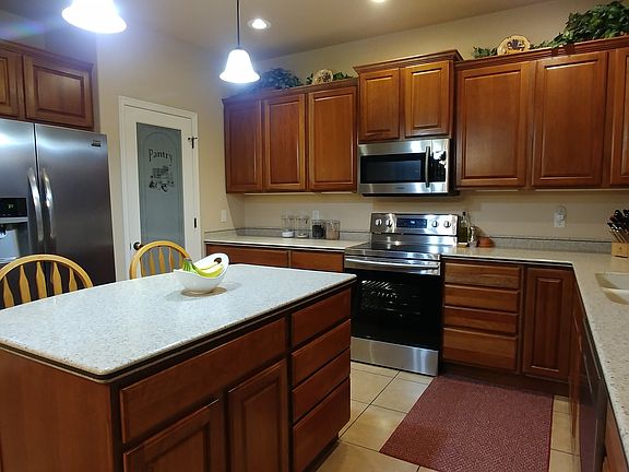 New Stainless St/Appliances