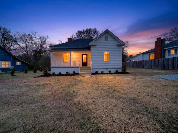 425 Providence Rd, Roxboro, NC 27573