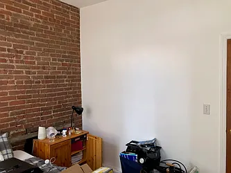 Rented by LJ Sloane Management