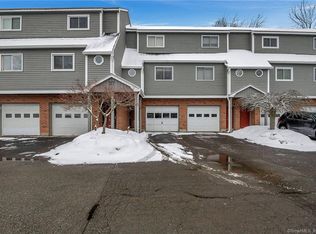 37 Woodley Ct APT 20, Meriden, CT 06450