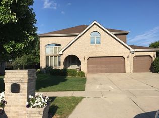 19649 Stonehenge Dr, Mokena, IL 60448