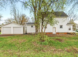 105 E Crumb St, Gilman, WI 54433
