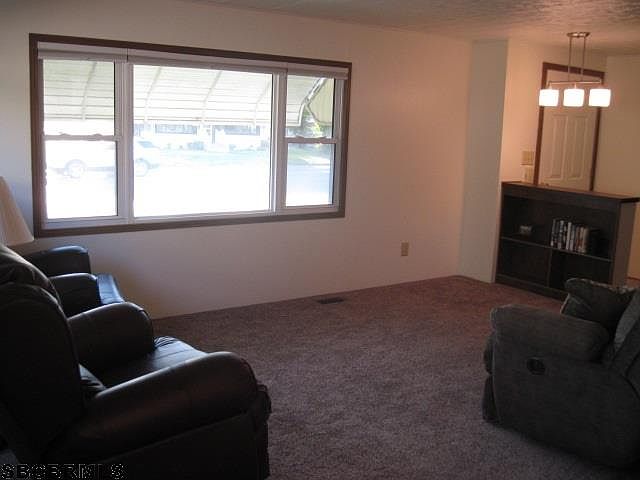 2nd image of 1200 19th Ave