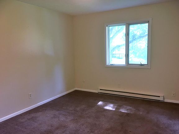 3rd image of 2429 Echo Valley Dr
