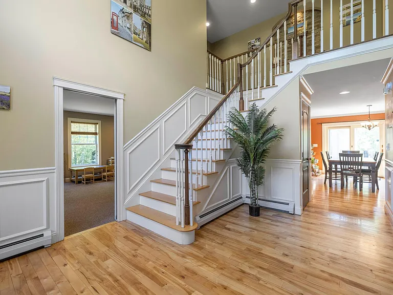 398 Sam Allen Rd — Photo 2