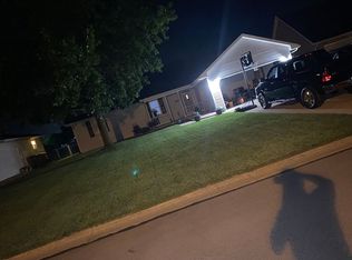 1144 Cottage Cir, Seymour, IN 47274