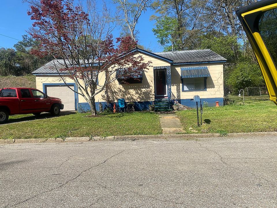 1st image of 2101 28th Ave