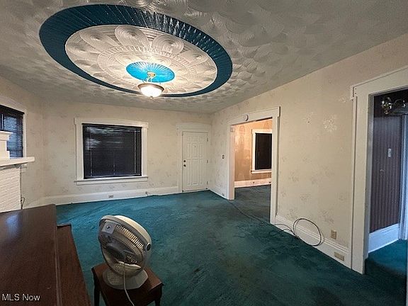 5th image of 1081 W Exchange St