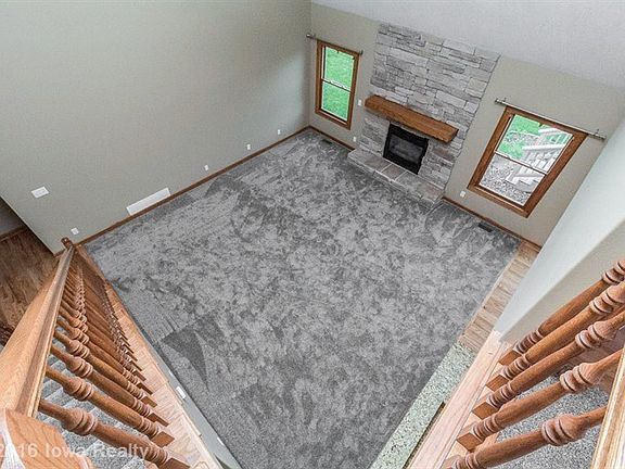 5th image of 15414 Horton Ave